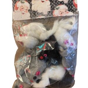 Penn Plax Christmas Holiday Play Fur Mice Cat Toys Bag of 12 Play Rattling Sound